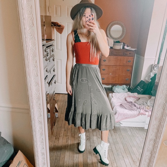 Saint Tropez West Dresses & Skirts - SAINT - TROPEZ SKIRT // 100% SILK